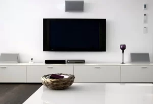 65 Tommer TV
