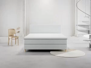 Lyngdal (Lysegrå) - 210x210 cm.